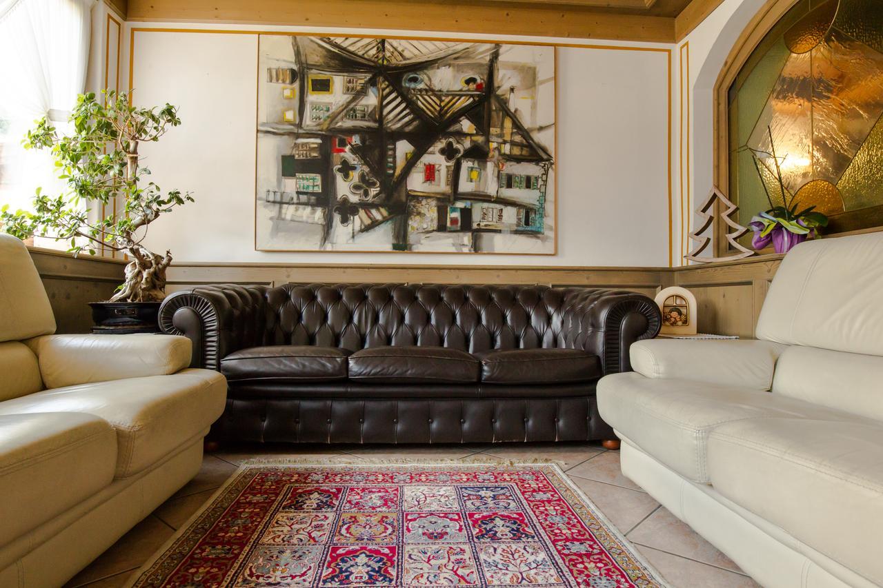 Hotel Al Prato เฟียรา ดี พรีเมียโร ภายนอก รูปภาพ